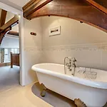 2 Bed In Ambleside Oc-95914 *