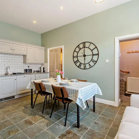 2 Bed In Ambleside Oc-95914 Hawkshead