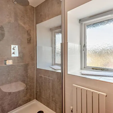 2 Bed In Ambleside Oc-95914 Apartment *